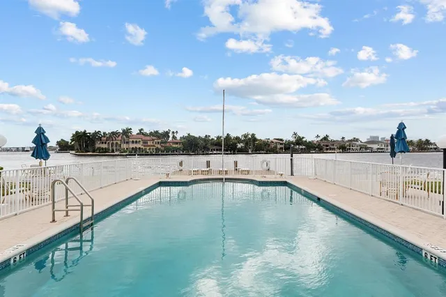 a view of a terrace with sitting area