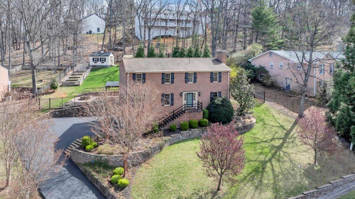 5139 Remington Road Roanoke, VA 24018 - Photo 2 of 95 02-DJI_20260324234828_0181_D