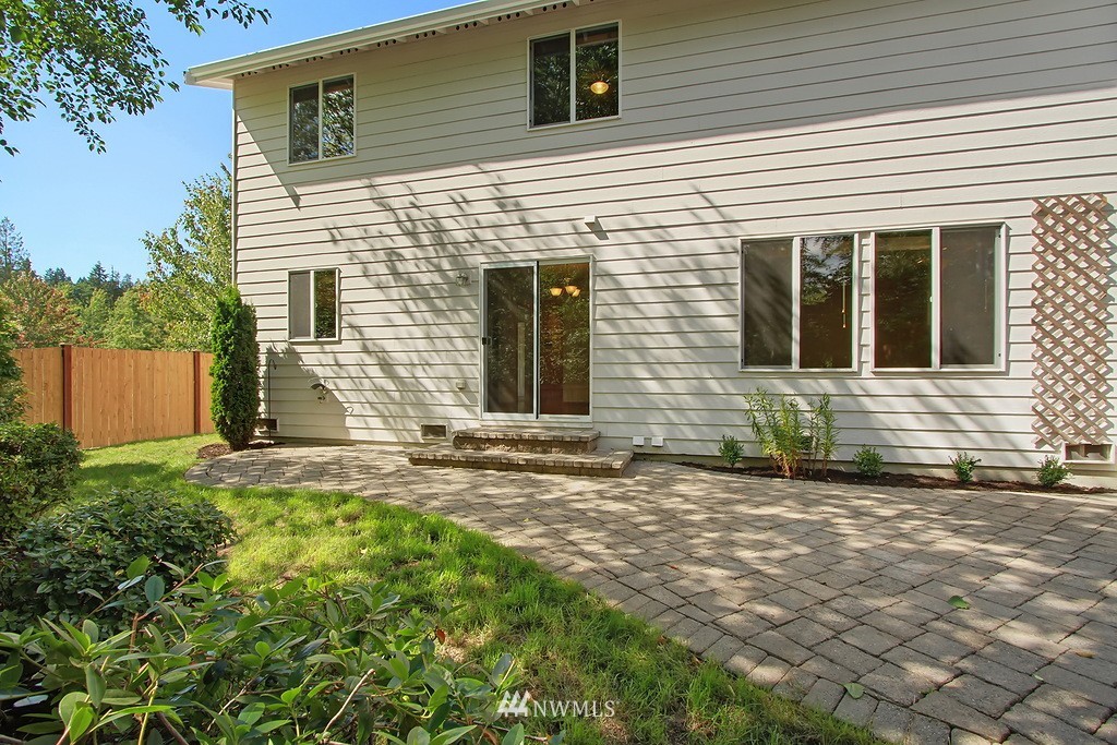 18306 8th Avenue Southeast Bothell, WA 98012 - Photo 16 of 17 Gallery Image 16