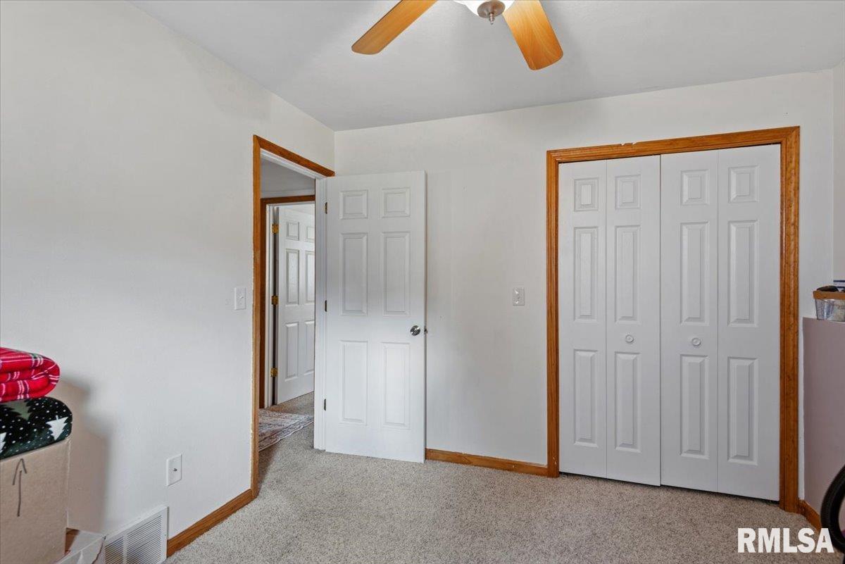 3028 Sutherland Road Springfield, IL 62702 - Photo 24 of 38