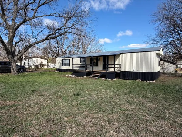 $125,000 | 3601 Hedge Row Street, Granbury, TX 76048