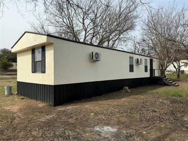 $125,000 | 3601 Hedge Row Street, Granbury, TX 76048