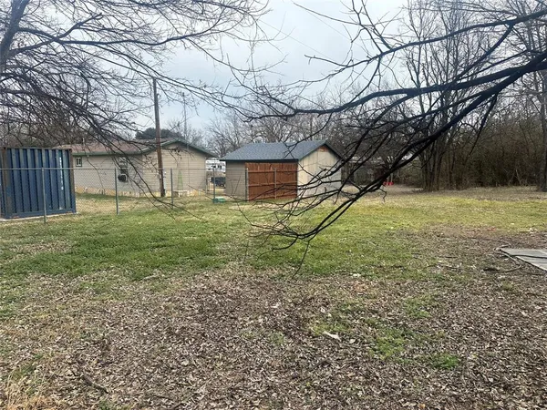 $125,000 | 3601 Hedge Row Street, Granbury, TX 76048