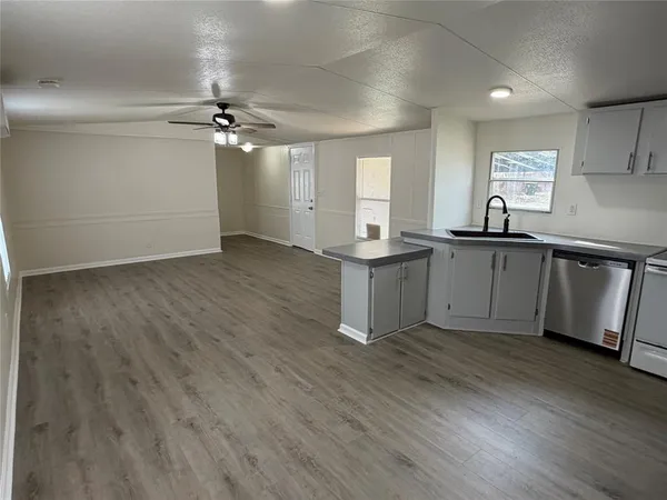 $125,000 | 3601 Hedge Row Street, Granbury, TX 76048