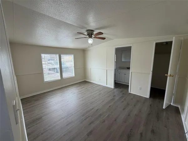 $125,000 | 3601 Hedge Row Street, Granbury, TX 76048