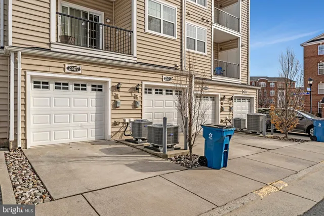 $3,300 | 23477 Belvoir Woods Terrace, Ashburn, VA 20148