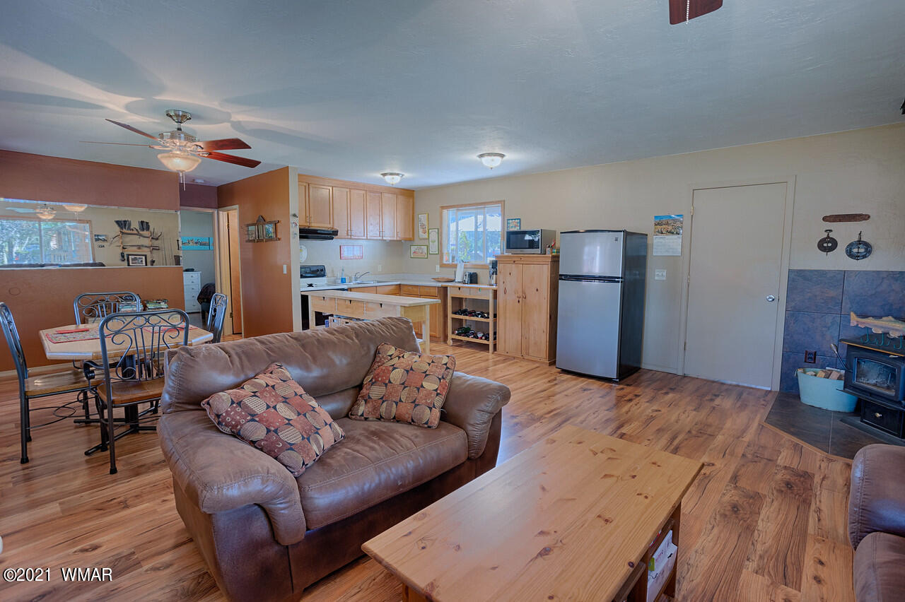 121 North Skylane Road Pinetop, AZ 85935 - Photo 8 of 21