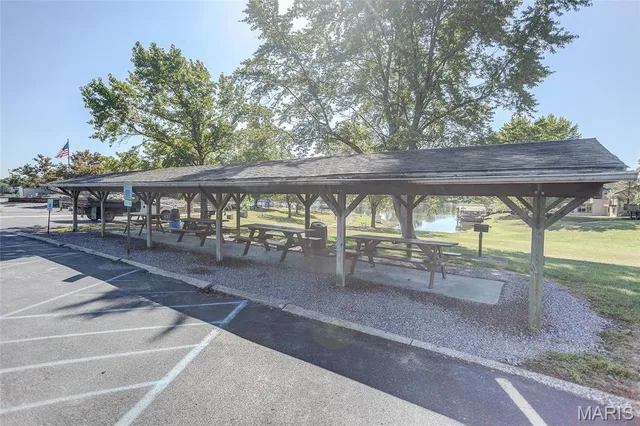 $69,900 | 1982 Sextant Drive, Worden, IL 62097