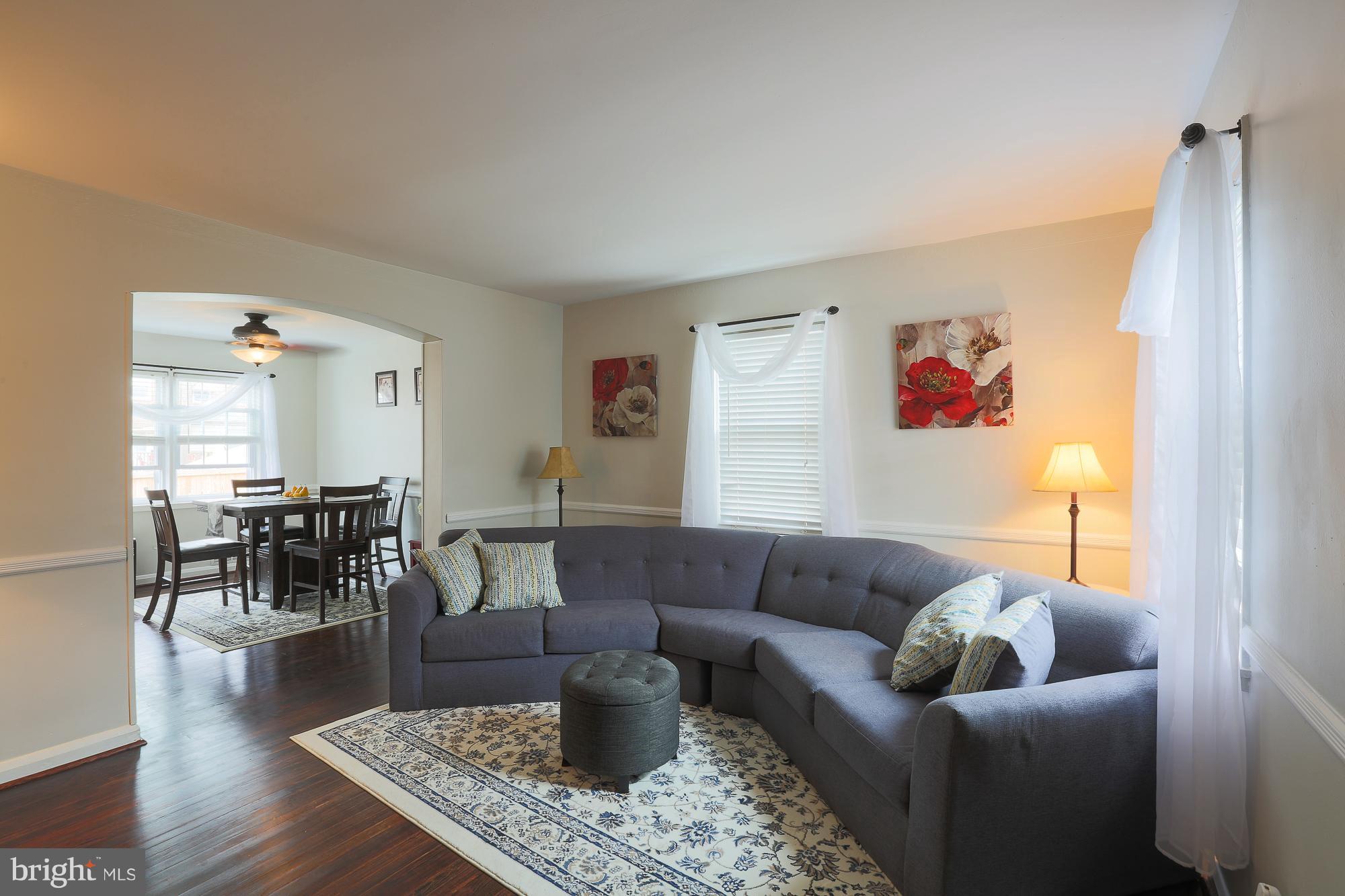 8327 Edgedale Road Baltimore, MD 21234 - Photo 6 of 29 Living Room