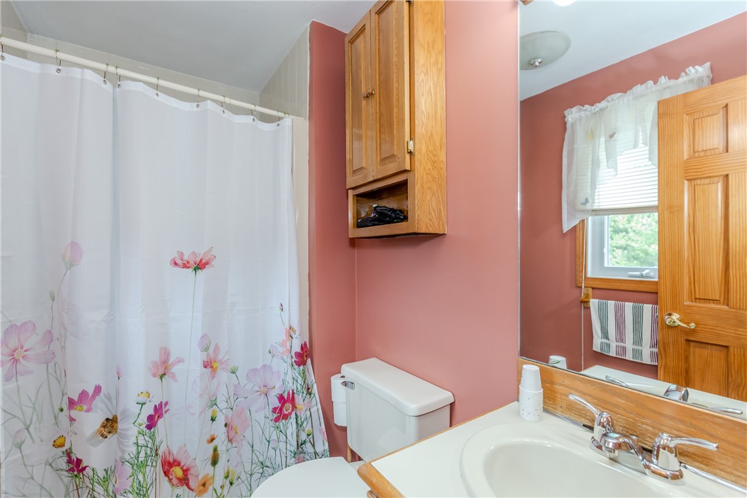 54 Colvintown Road Coventry, RI 02816 - Photo 29 of 50