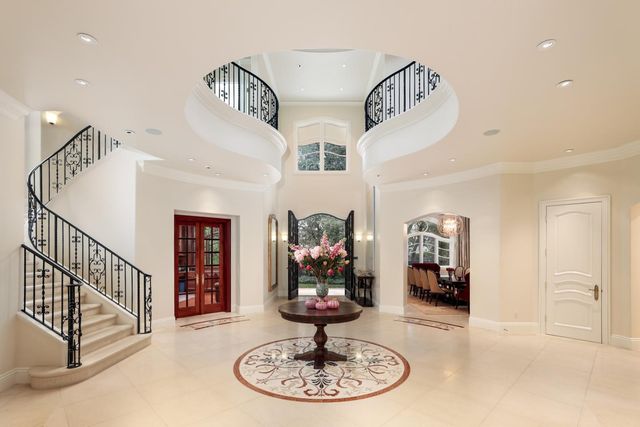 a view of entryway and hall