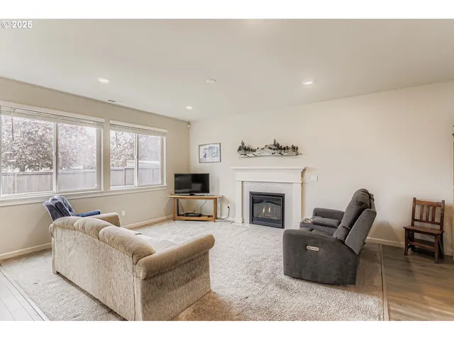 $529,900 | 2676 Northwest Shadden Drive, McMinnville, OR 97128