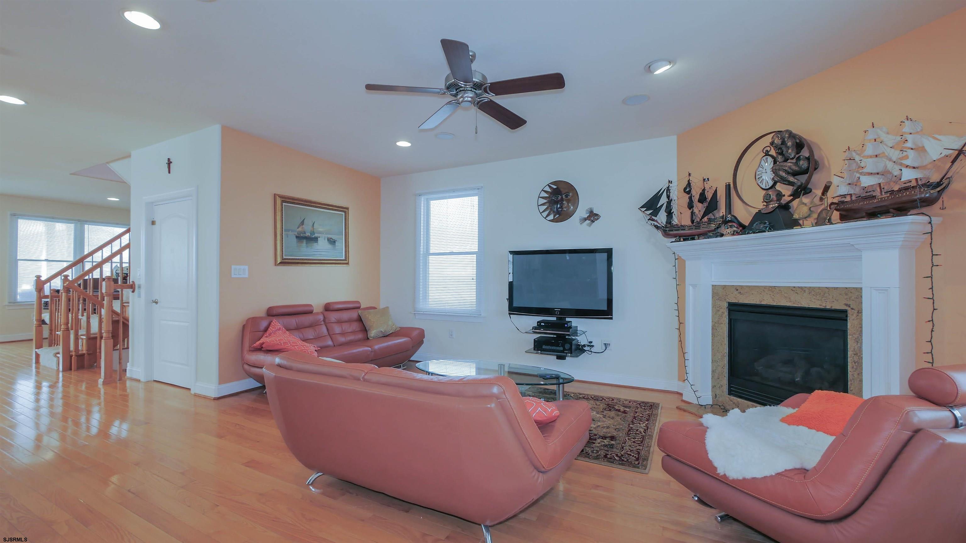 229 8th Street North Brigantine, NJ 08203 - Photo 12 of 42