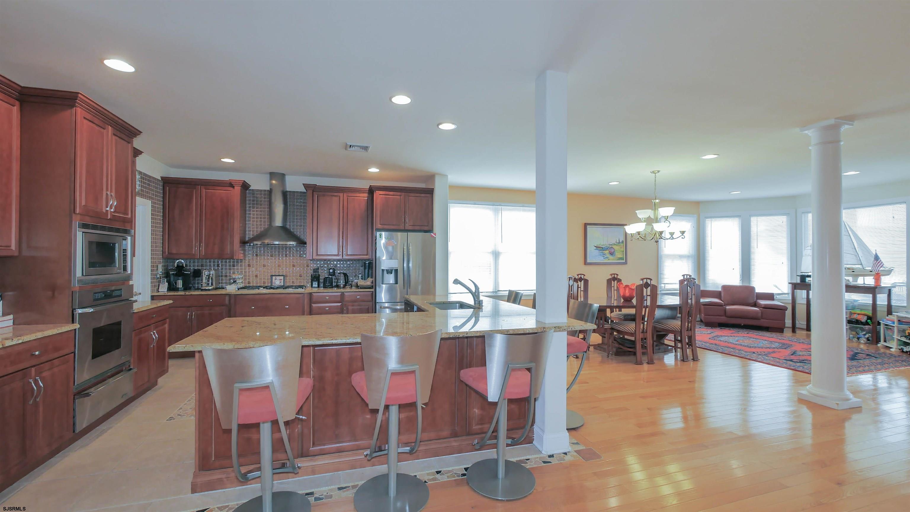 229 8th Street North Brigantine, NJ 08203 - Photo 4 of 42