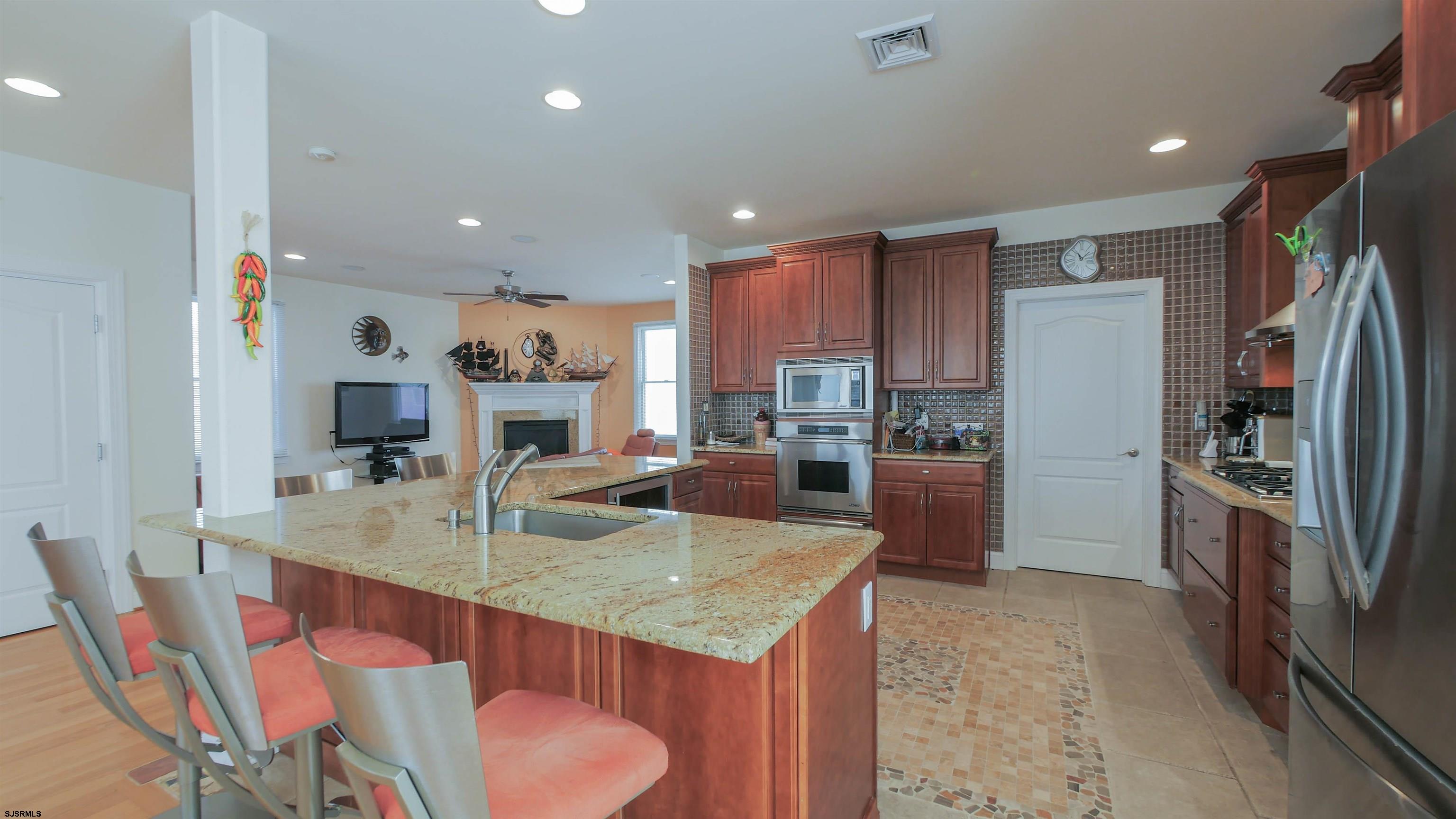 229 8th Street North Brigantine, NJ 08203 - Photo 9 of 42