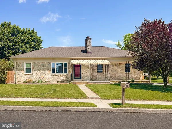$235,000 | 224 Park Heights Boulevard, Hanover, PA 17331