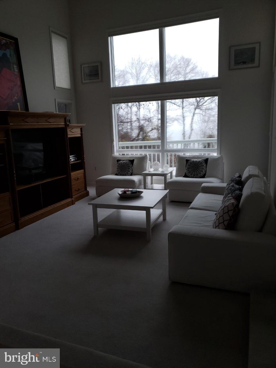 2320 Vern Road Port Republic, MD 20676 - Photo 14 of 28 Living Room