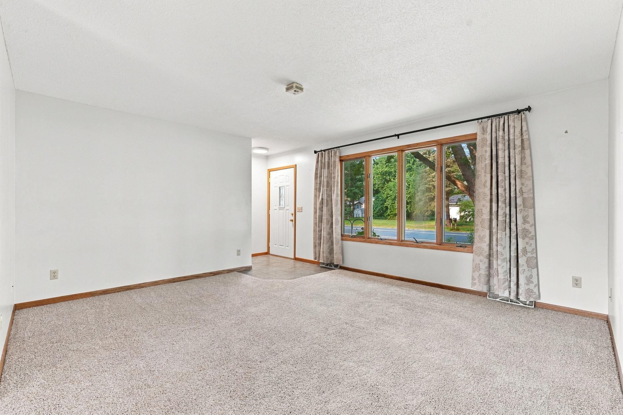 730 Apollo Road River Falls, WI 54022 - Photo 3 of 28 Gallery Image 3