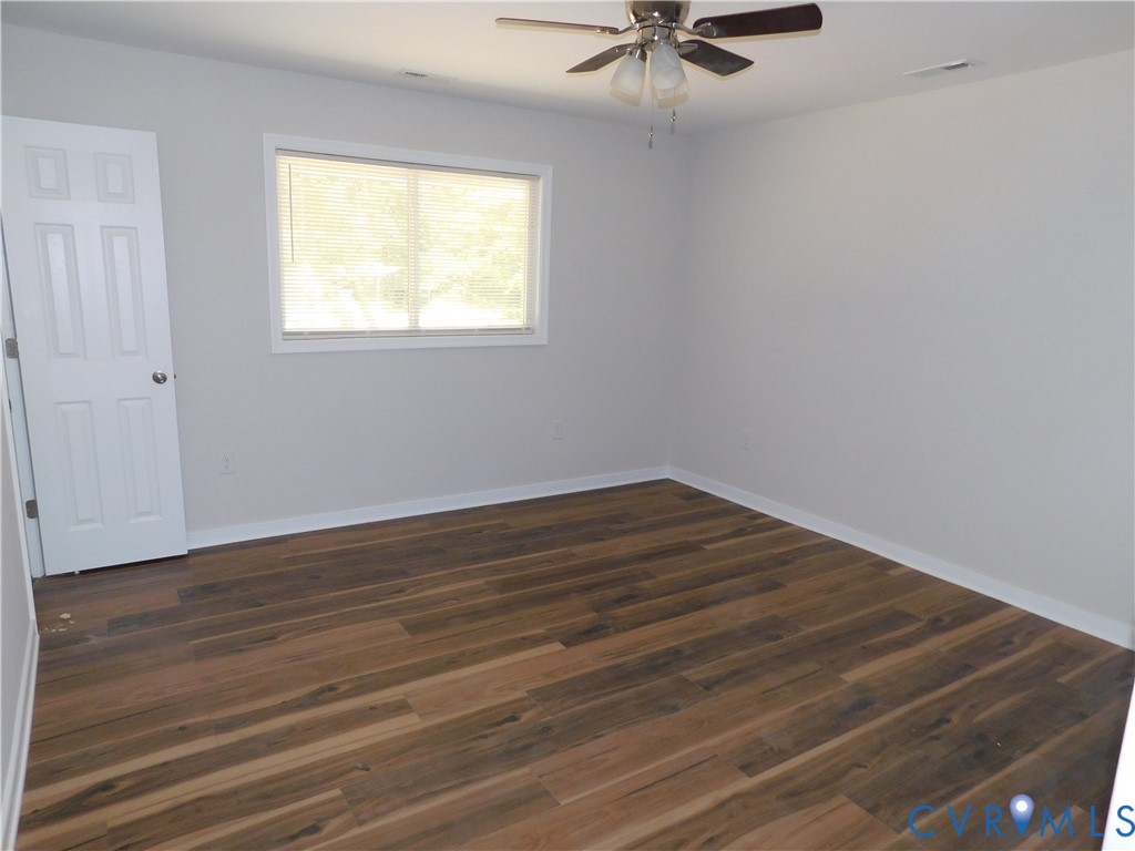 5322 Adams Road Quinton, VA 23141 - Photo 12 of 21 Gallery Image 12