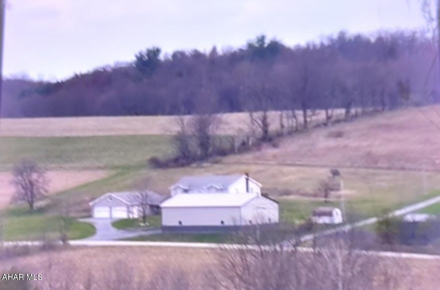2149 Dutch Road Loretto, PA 15940 - Photo 2 of 30