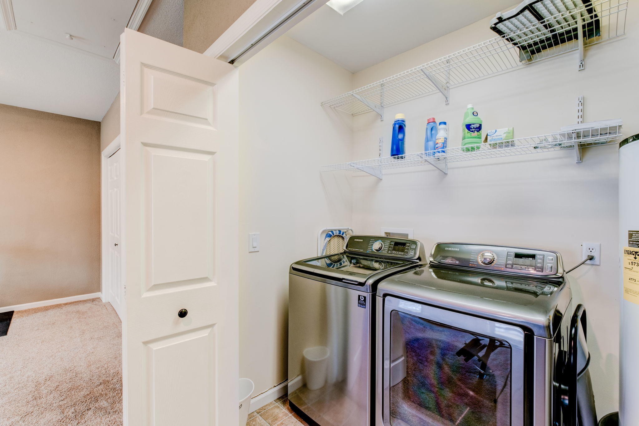 132 Pheasant Road Clinton, TN 37716 - Photo 21 of 40 a utility room with dryer and washer