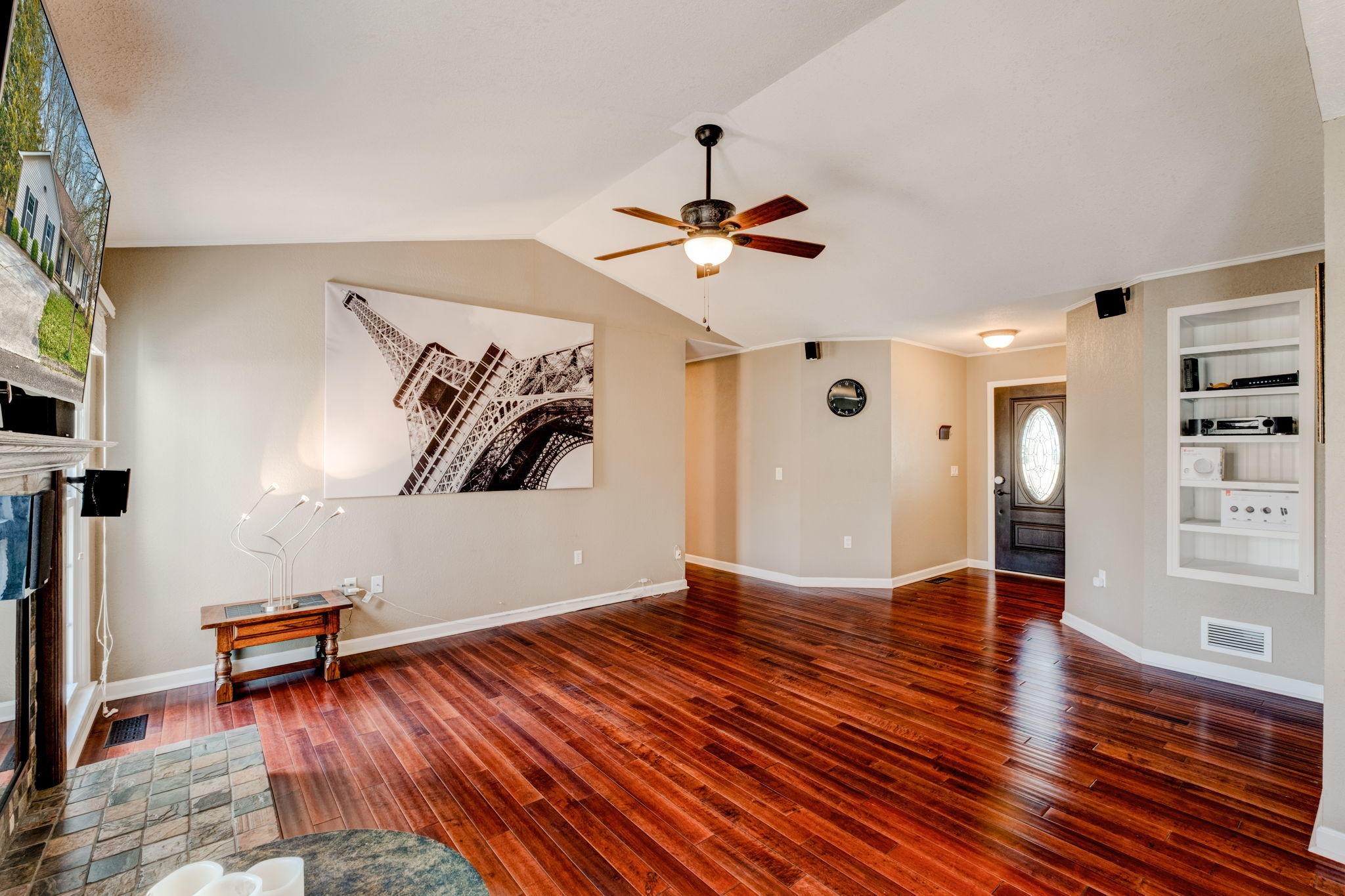 132 Pheasant Road Clinton, TN 37716 - Photo 7 of 40 wooden floor in a hall with an entryway