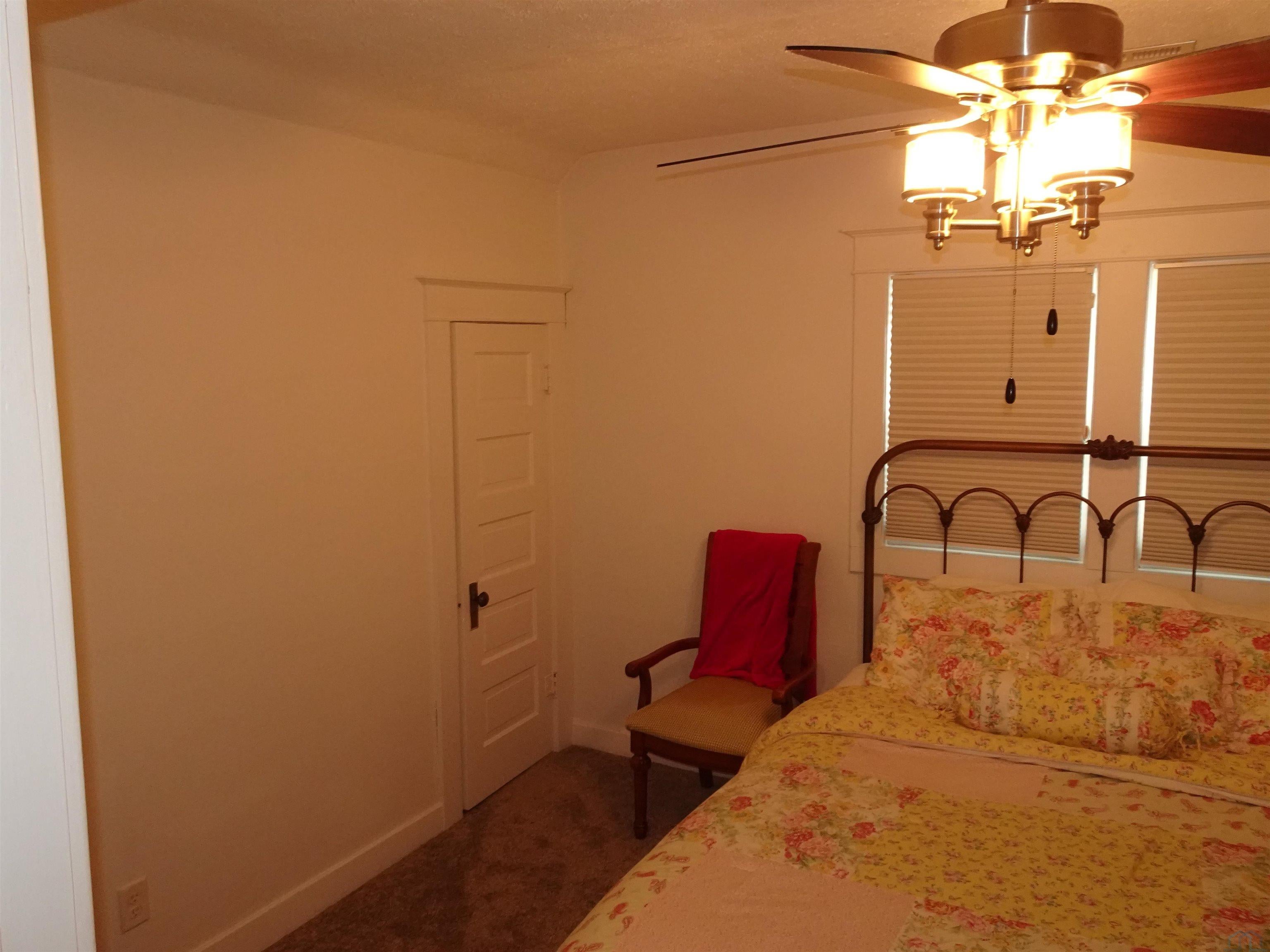 1024 7th Street Sheldon, IA 51201 - Photo 23 of 34 Gallery Image 23