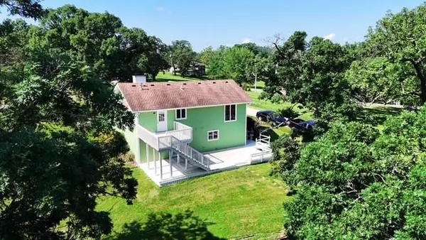 $715,000 | 224 Lake Viking Terrace, Gallatin, MO 64640