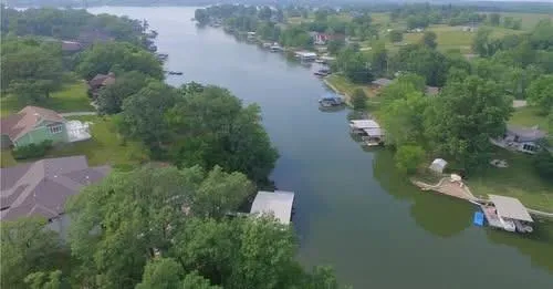 $715,000 | 224 Lake Viking Terrace, Gallatin, MO 64640