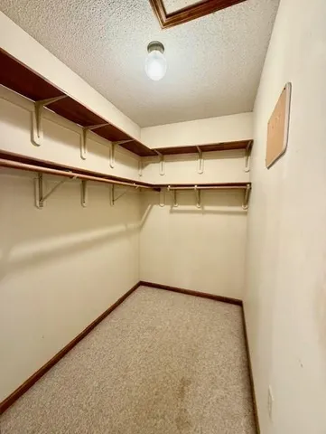 $679,000 | 224 Lake Viking Terrace, Gallatin, MO 64640