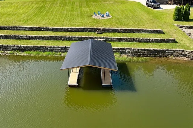 $715,000 | 224 Lake Viking Terrace, Gallatin, MO 64640