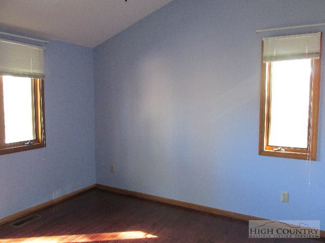 25 Trillium Road Newland, NC 28657 - Photo 10 of 15 Gallery Image 10