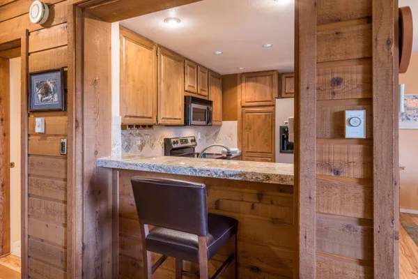 $709,999 | 4015 Bluff Condo Drive, Sun Valley, ID 83353