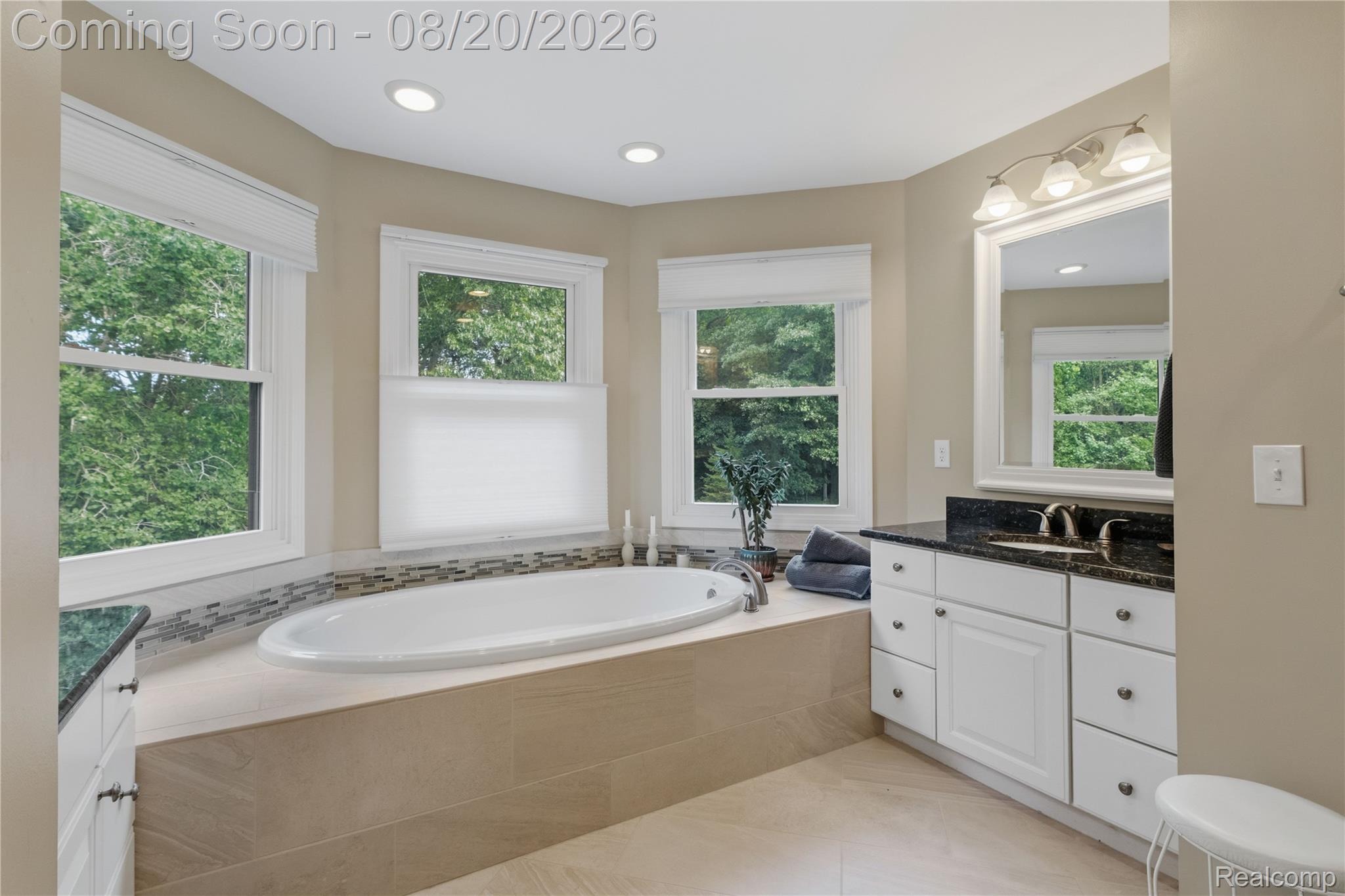 3777 Kipling Circle Howell, MI 48843 - Photo 30 of 63 3777 Kipling0084.jpg