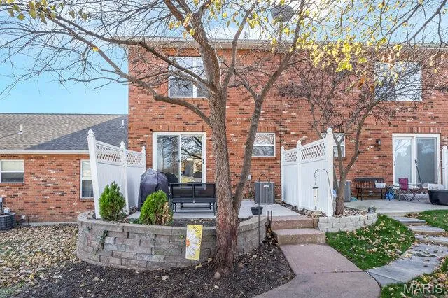 $229,000 | 10 Brittany Court, Troy, MO 63379