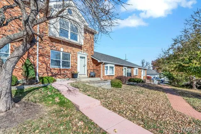 $229,000 | 10 Brittany Court, Troy, MO 63379