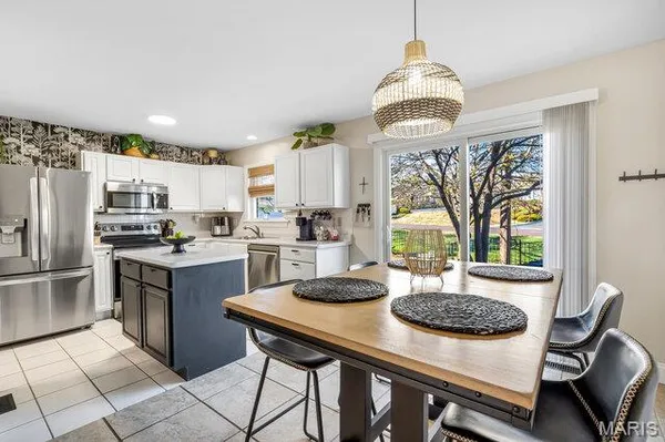 $215,000 | 10 Brittany Court, Troy, MO 63379