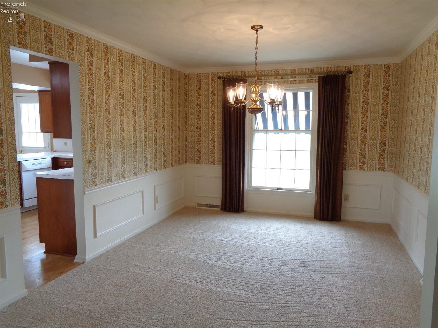 1018 Taylor Road Sandusky, OH 44870 - Photo 12 of 25 Gallery Image 12