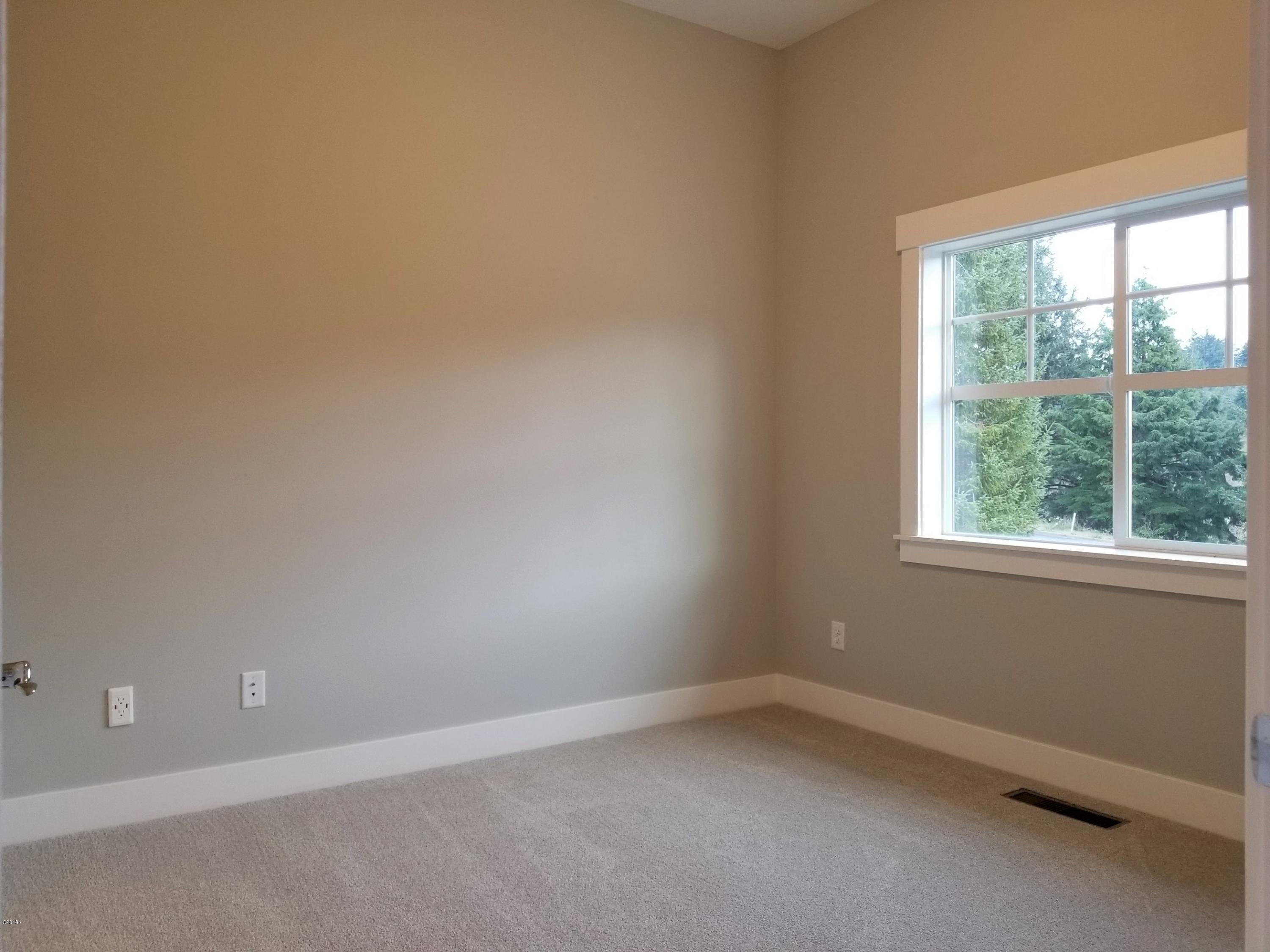 34790 Lahaina Loop Road Pacific City, OR 97135 - Photo 26 of 30 Bedroom #3