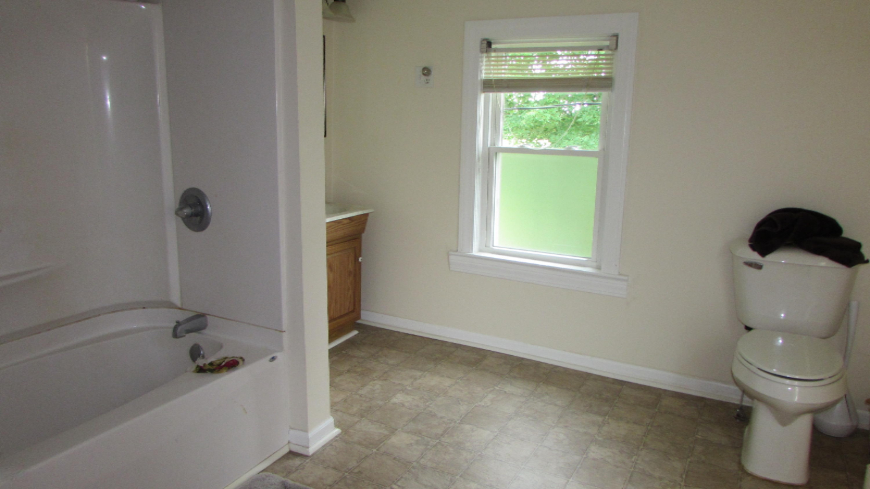 835 Burr Oak Road Bronson, MI 49028 - Photo 15 of 31 IMG_6196