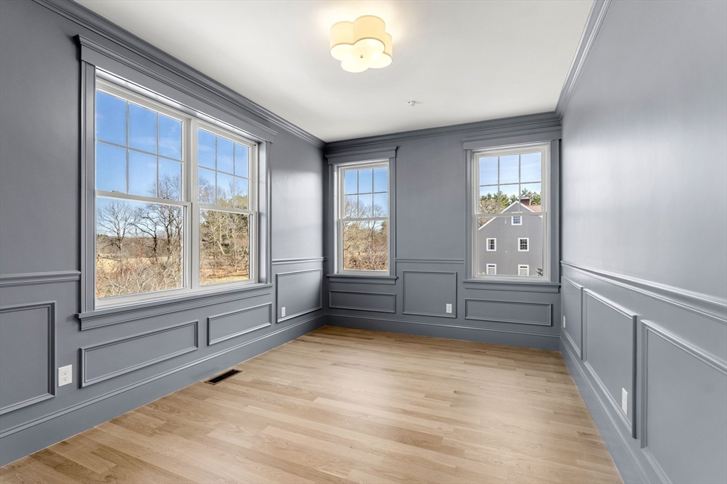 24 Fellows Road, Unit 3 Ipswich, MA 01938 - Photo 15 of 41