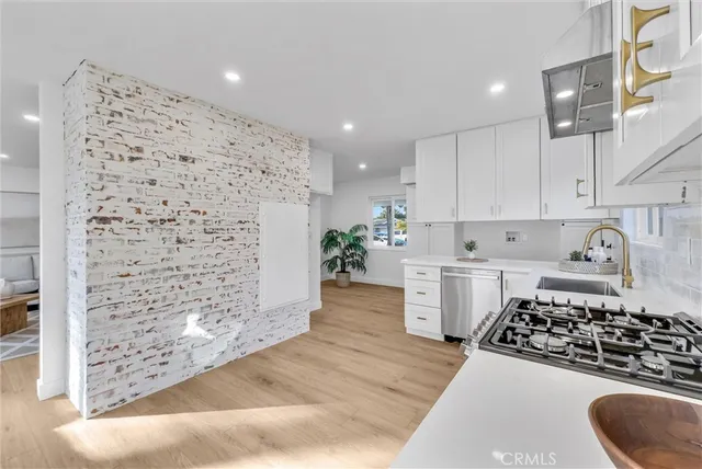 $1,249,900 | 2438 East Garfield Avenue, Orange, CA 92867