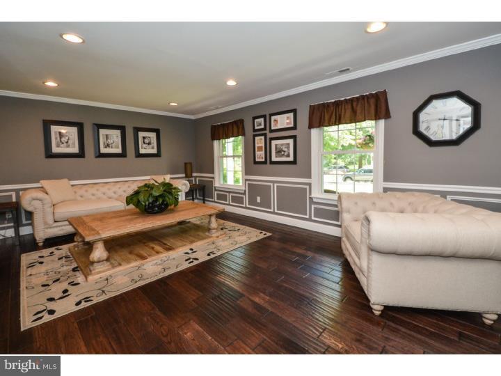170 Aspen Road Yardley, PA 19067 - Photo 4 of 25 Living Room