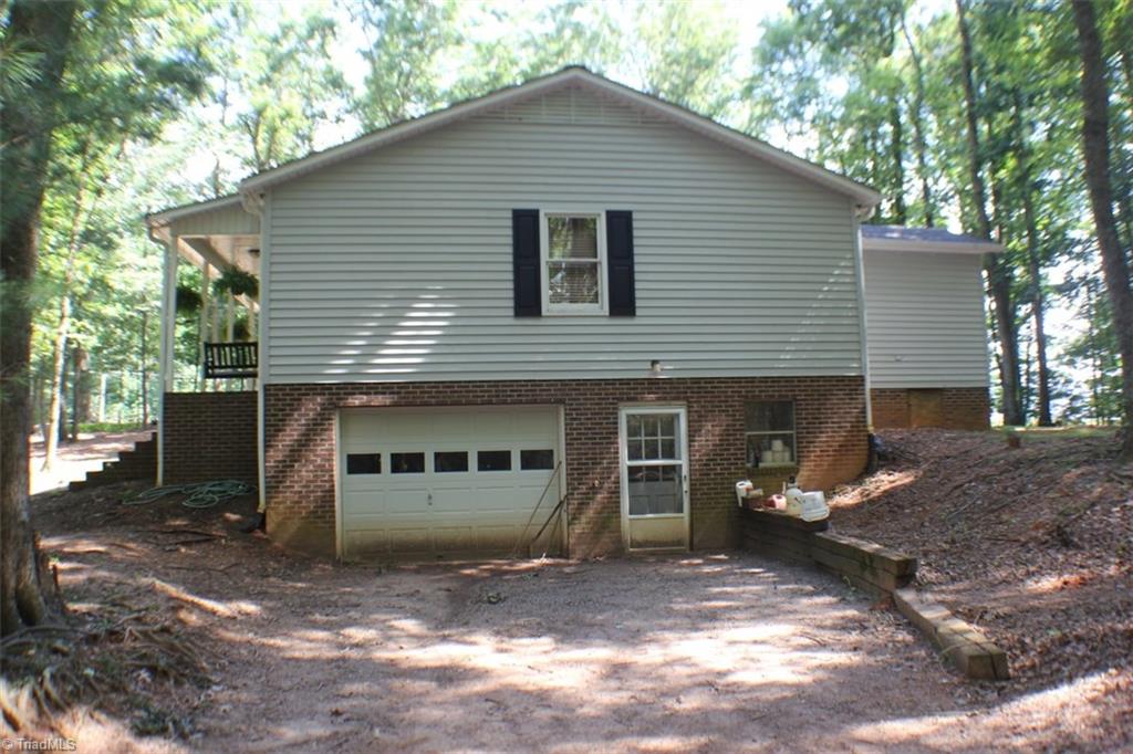 2534 Zephyr Road Thurmond, NC 28683 - Photo 4 of 20 Gallery Image 4