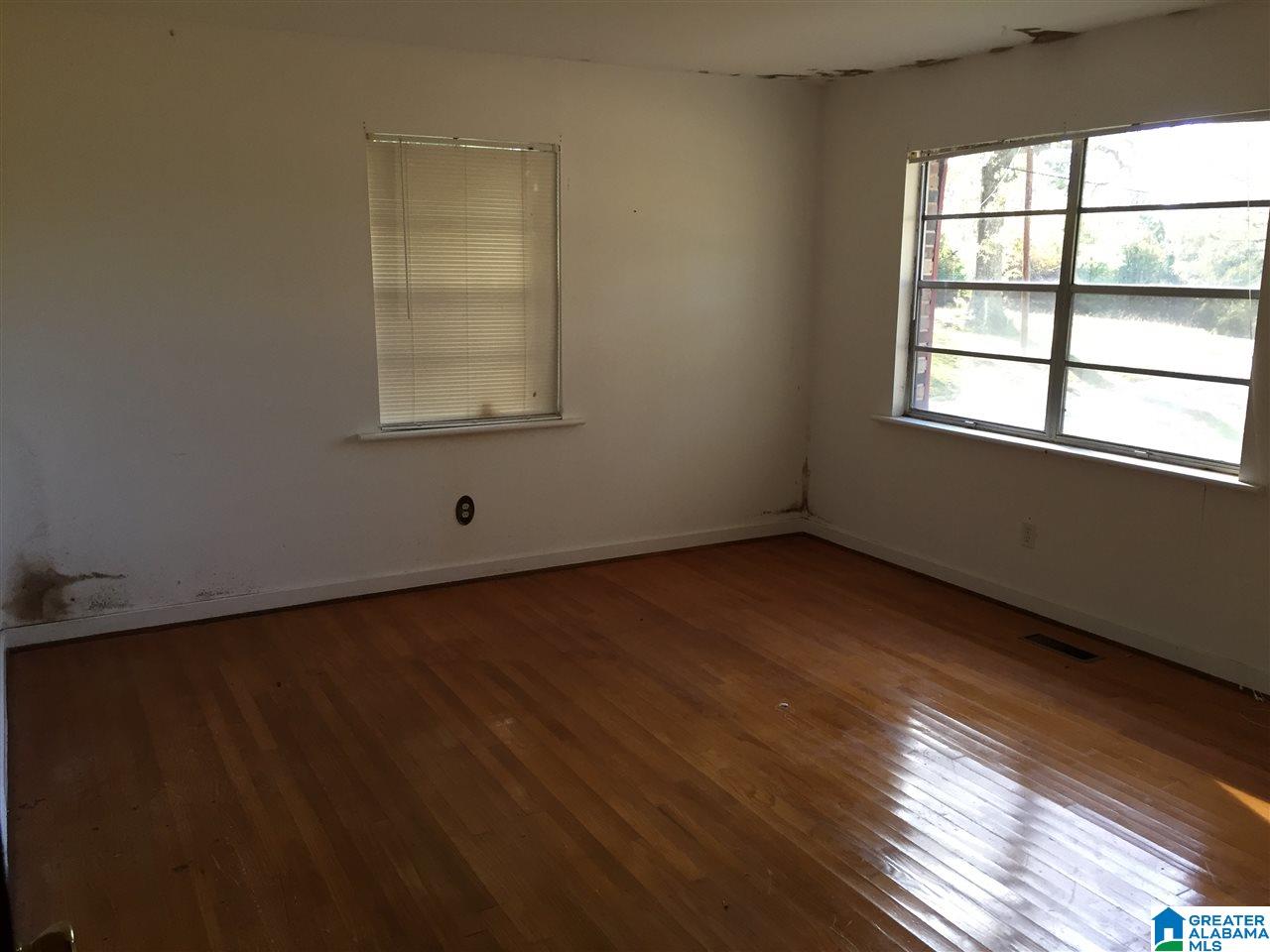 1819 Old Springville Road Birmingham, AL 35215 - Photo 3 of 13