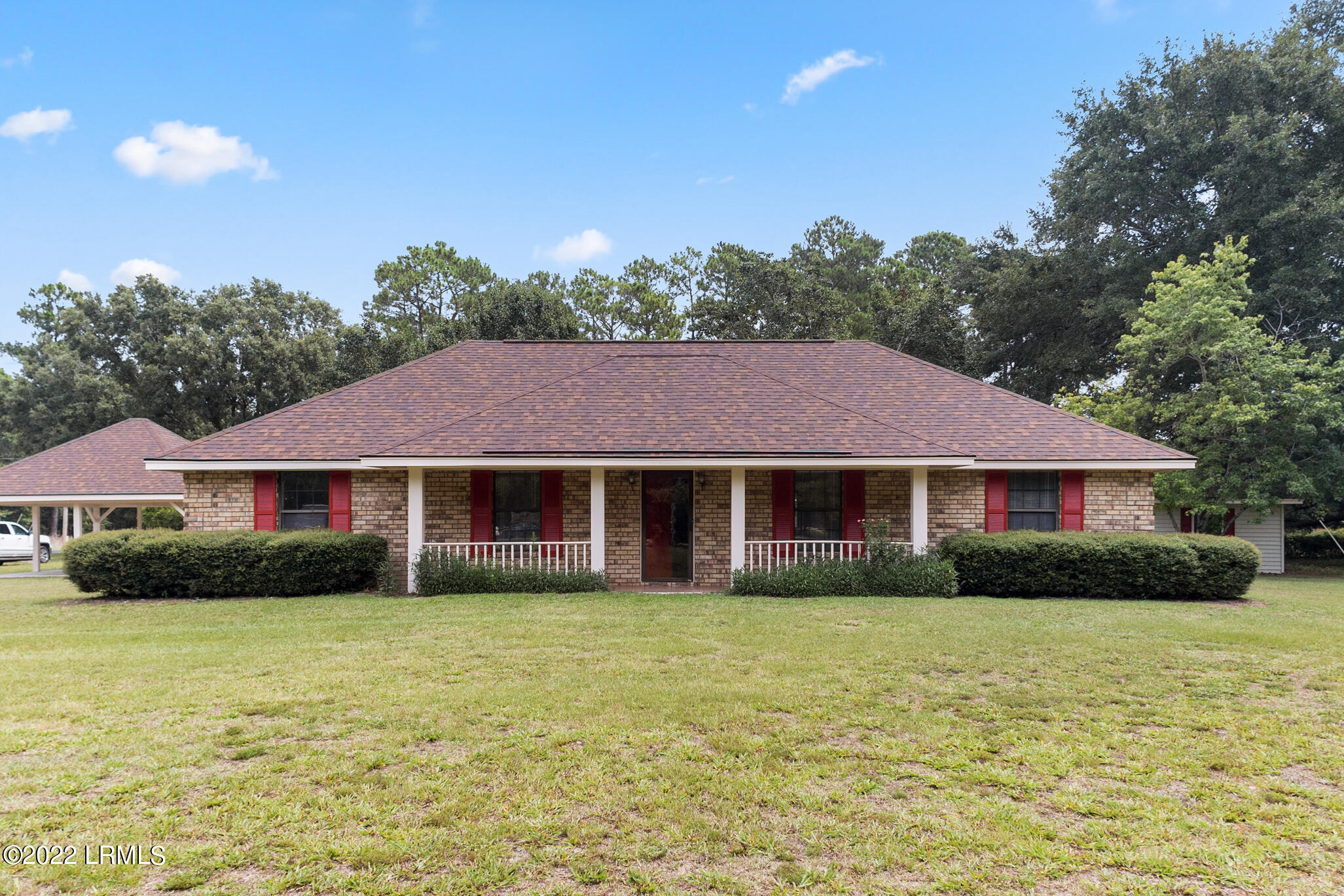 26 Log Hall Road Ridgeland, SC 29936 - Photo 3 of 29 2022_RE_Leah Melvin_26 Long Haul Rd_For