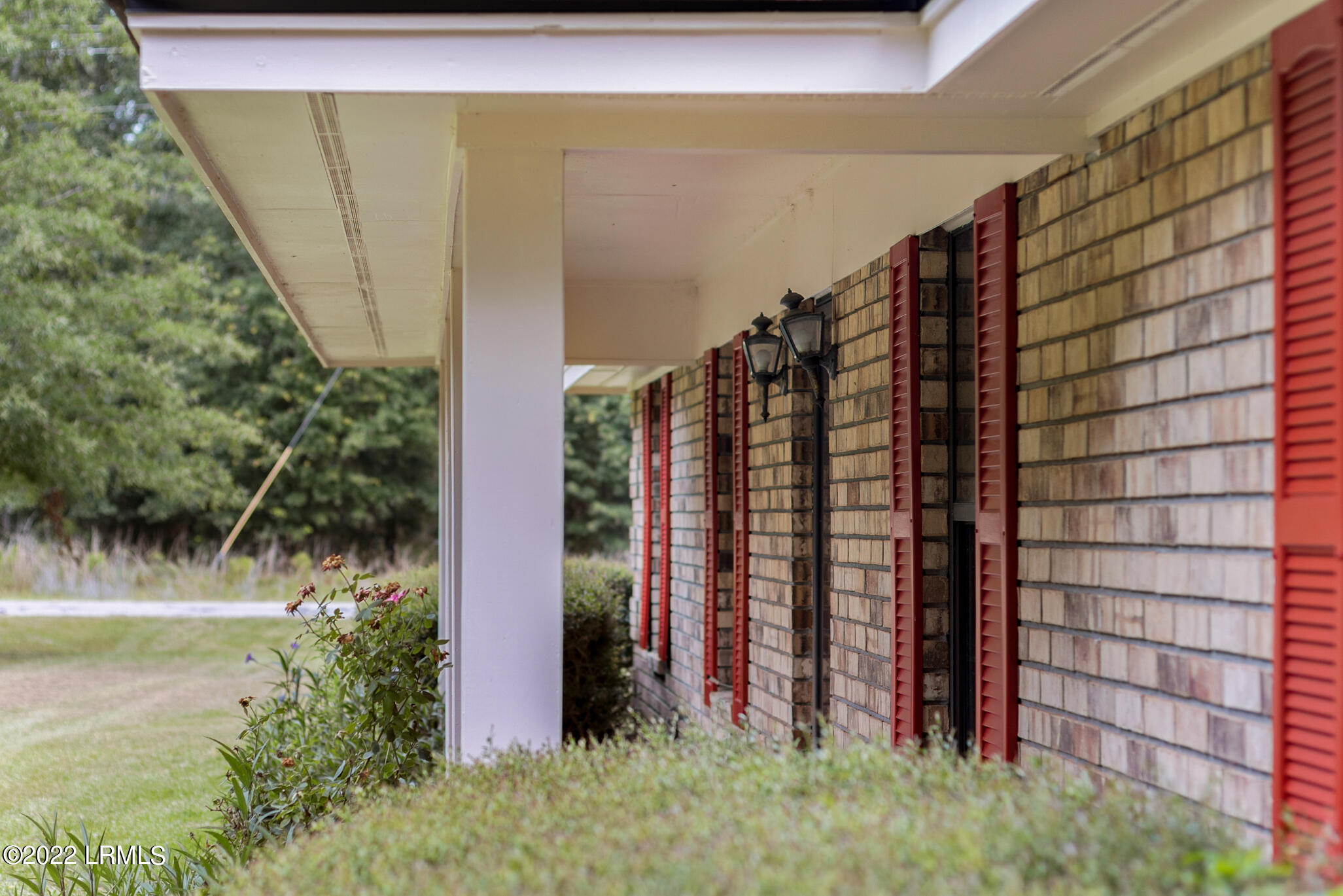 26 Log Hall Road Ridgeland, SC 29936 - Photo 6 of 29 2022_RE_Leah Melvin_26 Long Haul Rd_For