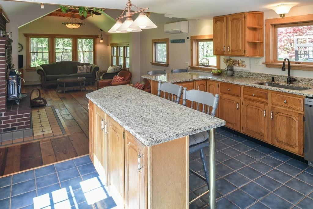 65 Pleasant Valley Road Amesbury, MA 01913 - Photo 13 of 30 Gallery Image 13