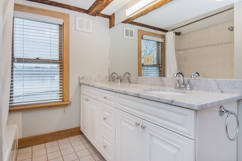 65 Pleasant Valley Road Amesbury, MA 01913 - Photo 25 of 30 Gallery Image 25