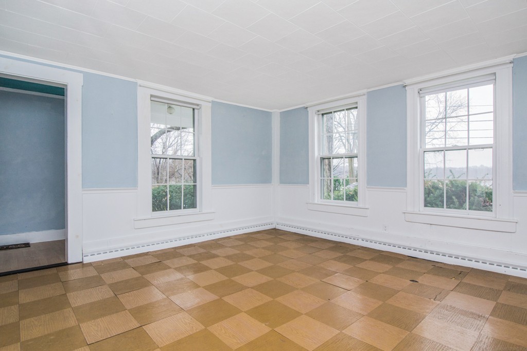 65 Pleasant Valley Road Amesbury, MA 01913 - Photo 26 of 30 Gallery Image 26
